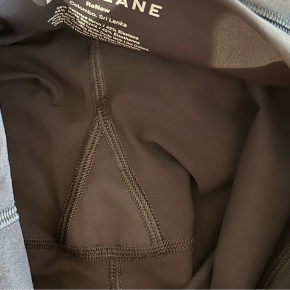 EVERLANE The Perform Legging® Cropped Ink Grey - Picture 8 of 9